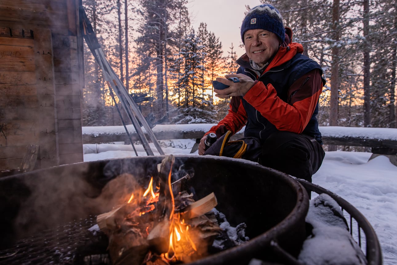Eväiden suhteen kouluttaja Tomi Mandelin suosittelee riittävää määrää hyvin energiapitoista ja helposti syötävää ruokaa.