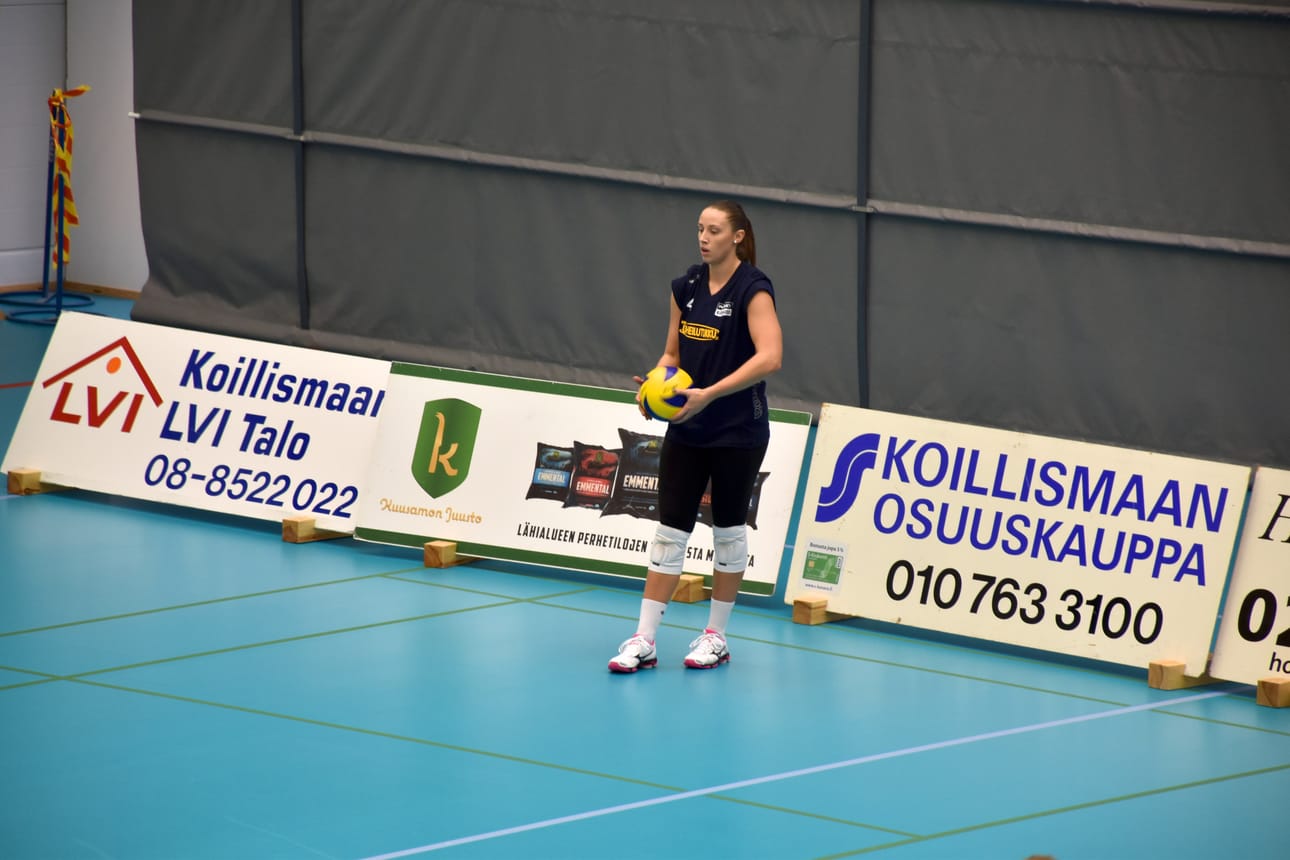 Jonna Wasserfallerin syöttö lähti räväkästi.