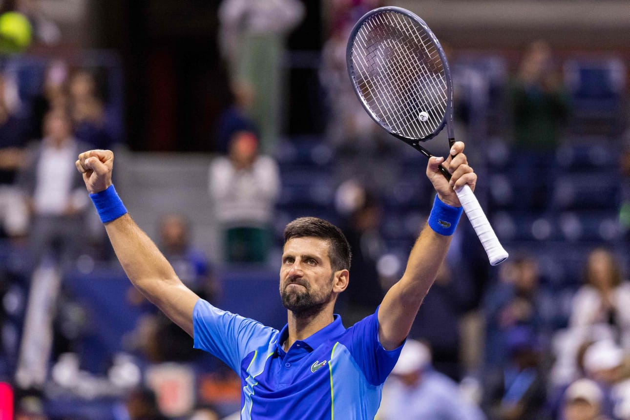 Djokovic vei voiton kolmen tunnin ja kolmen vartin väännön erälukemin 4–6, 4–6, 6–1, 6–1, 6–3. LEHTIKUVA / AFP