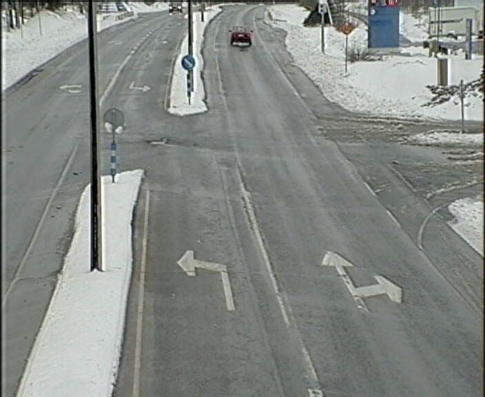 Takatalvi on tuonut Lappiin myös huonon ajokelin.