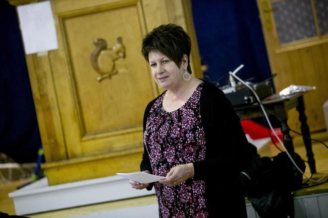Alajärveläinen Anne Matokangas valittiin äänestyksen kautta toiselle kaudelle perussuomalaisten Etelä-Pohjanmaan piirin puheenjohtajaksi. KUVA: JAAKKO ELENIUS