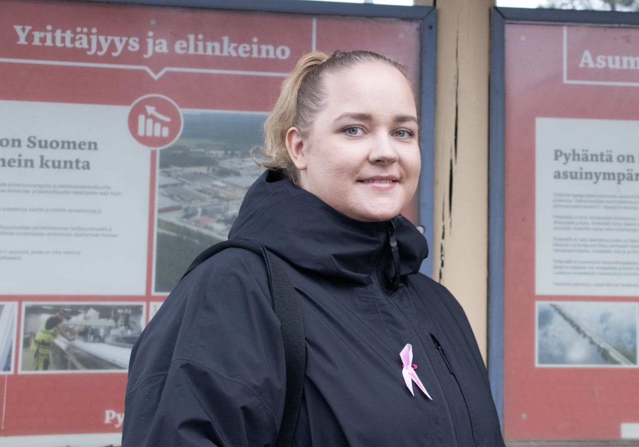 Pyhännän kunnan tietohallintosihteeri Anna Similä on yllättynyt iloisesti, kuinka kuntaan on tullut jo sloganehdotuksia ja niissä on noussut samoja asioita, mitä uudessa strategiassakin korostetaan. Aikaa ehdotusten jättämiseen on marraskuun loppuun saakka.