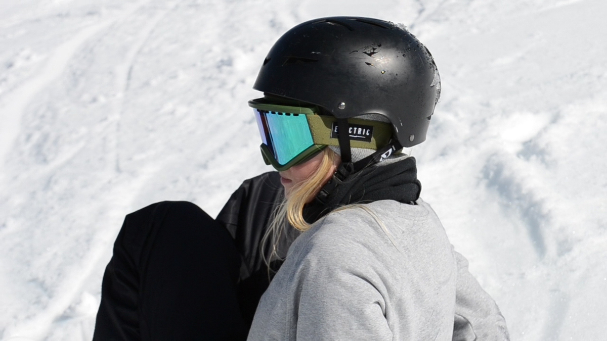 Freestylehiihtäjä Anni Kärävä haluaa antaa takaisin lajilleen – ”Ruka tarjoaa Suomen parhaimmat harjoittelupuitteet freestylehiihdolle”