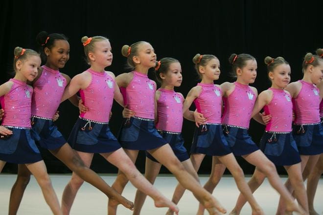 Vaasan Vasamattaret, Vaasa-tytöt ja Vasa Gymnastikförening yhdistyvät. Kuvassa Vasamattarien joukkuevoimisteluryhmä Olesia O Wasa cup -kisassa kaksi vuotta sitten. KUVA: MINNA ANTILA / ARKISTO