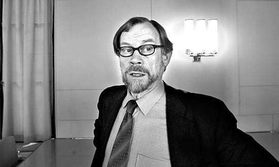 Erkki Pulliaisen mielestä Cronbergin Kollaja-lausunto osoitti, ettei tämä tunne tarkasti vihreiden historiaa.