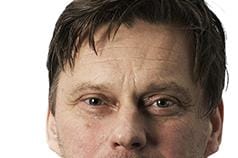 Pohjalaisen toimittaja Harri Puhakainen