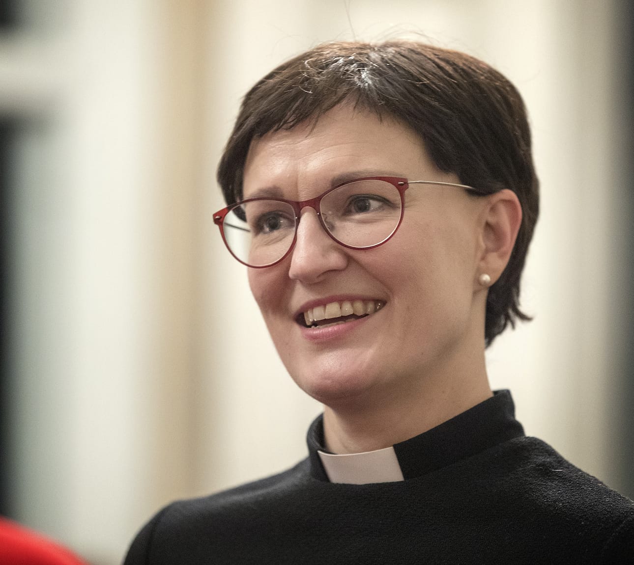 Messun toimittaa Oulun tuomiorovasti Satu Saarinen.