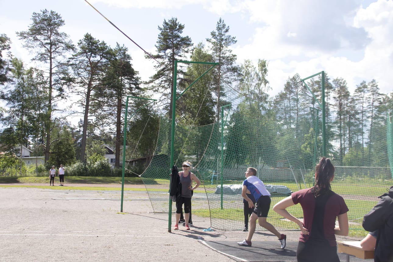 Jyväskylän Kenttäurheilijoita edustavan Valtteri Paksuniemen keihäskaari kantoi pisimmillään 34,27 metriin 13-vuotiaiden sarjassa.