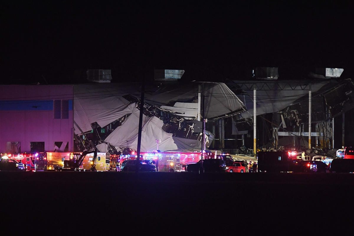 Illinoisin osavaltiossa tornado vahingoitti Amazonin jakelukeskusta. LEHTIKUVA / AFP