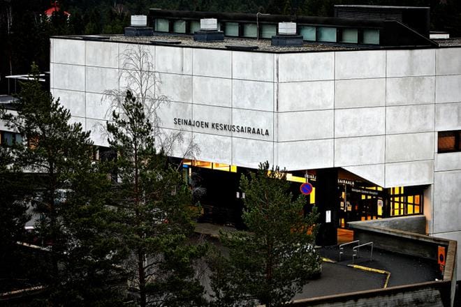 Seinäjoen keskussairaala ei näillä näkymin liity sairaanhoitopiirien yhteiseen erikoissairaanhoidon palvelutuotantoon. KUVA: TOMI KOSONEN