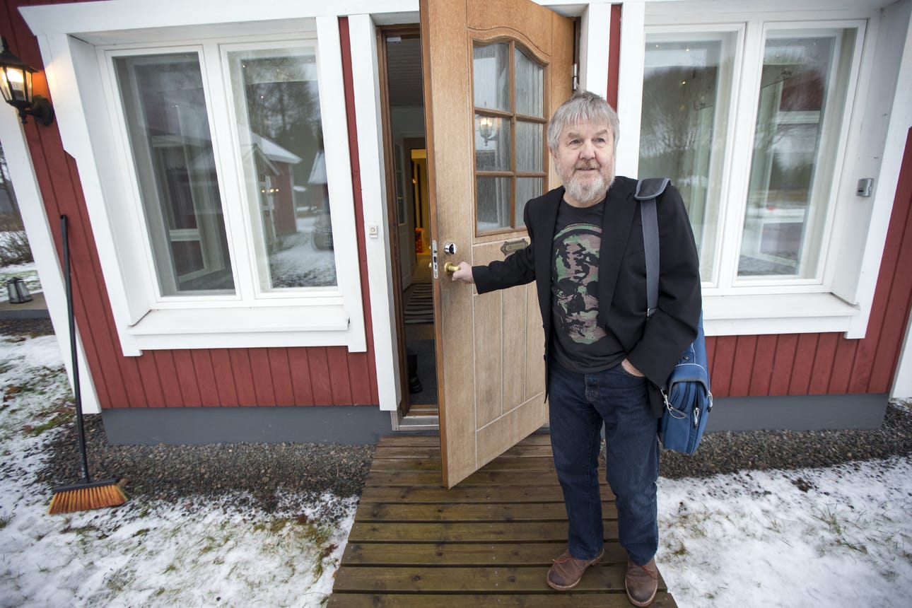 Unto Matinlompolo käy työnohjaajana tapaamassa säännöllisesti perhekotivanhempia muun muassa Limingassa.