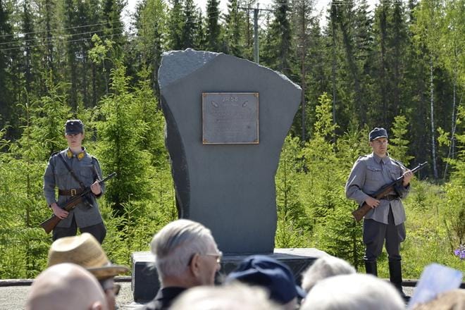 Jalkaväkirykmentti 58 sai muistomerkkinsä Kiteelle heinäkuun alussa. KUVAT: JAANA ALA-LAHTI