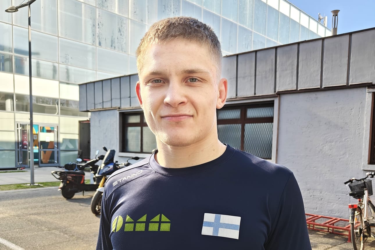 Oliver Pada nousi jälleen nuorten arvokisojen palkintokorokkeelle.
