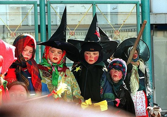 Pääsiäinen on trullien aikaa.