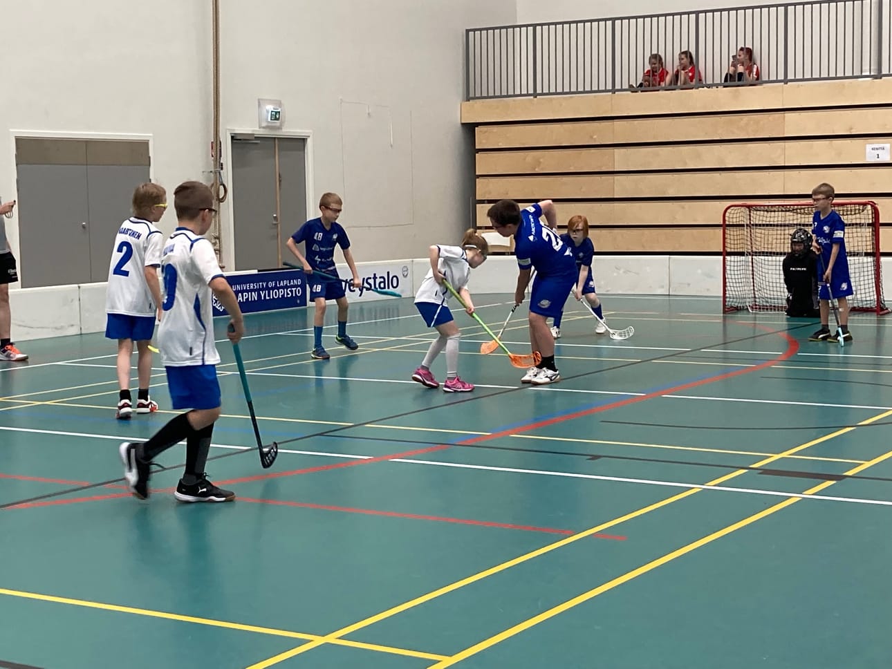 Salibandyjuniorit pelaavat Lapin Mestaruussarjaa Kuusamossa tänään lauantaina.