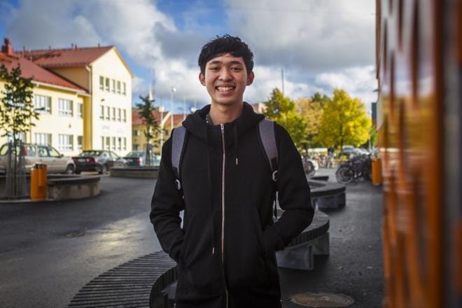 Dat Le Tiem on toistaiseksi ollut tyytyväinen opintoihinsa Vaasan ammattikorkeakoulussa. Palosaari tosin tuntuu hänestä pieneltä verrattuna kotikaupunki Ho Chi Minh Cityyn. KUVA: SELMA PAAVOLA