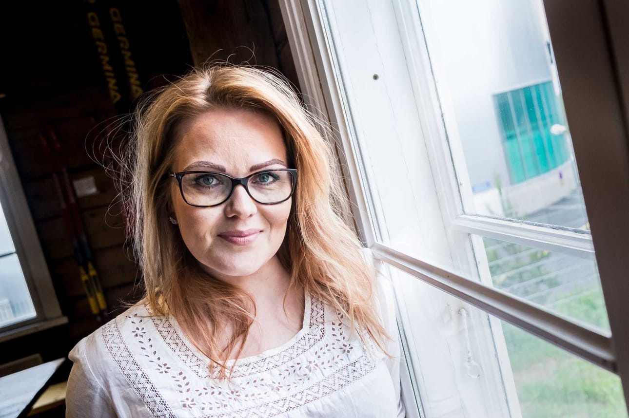 Suunnitelmat. Yksi Saarisen tavoitteista on nostaa Punaisen tuvan profiilia. Suunnitelmissa on niin pop up -kahvilat kuin olympialaisten kisakatsomotkin.