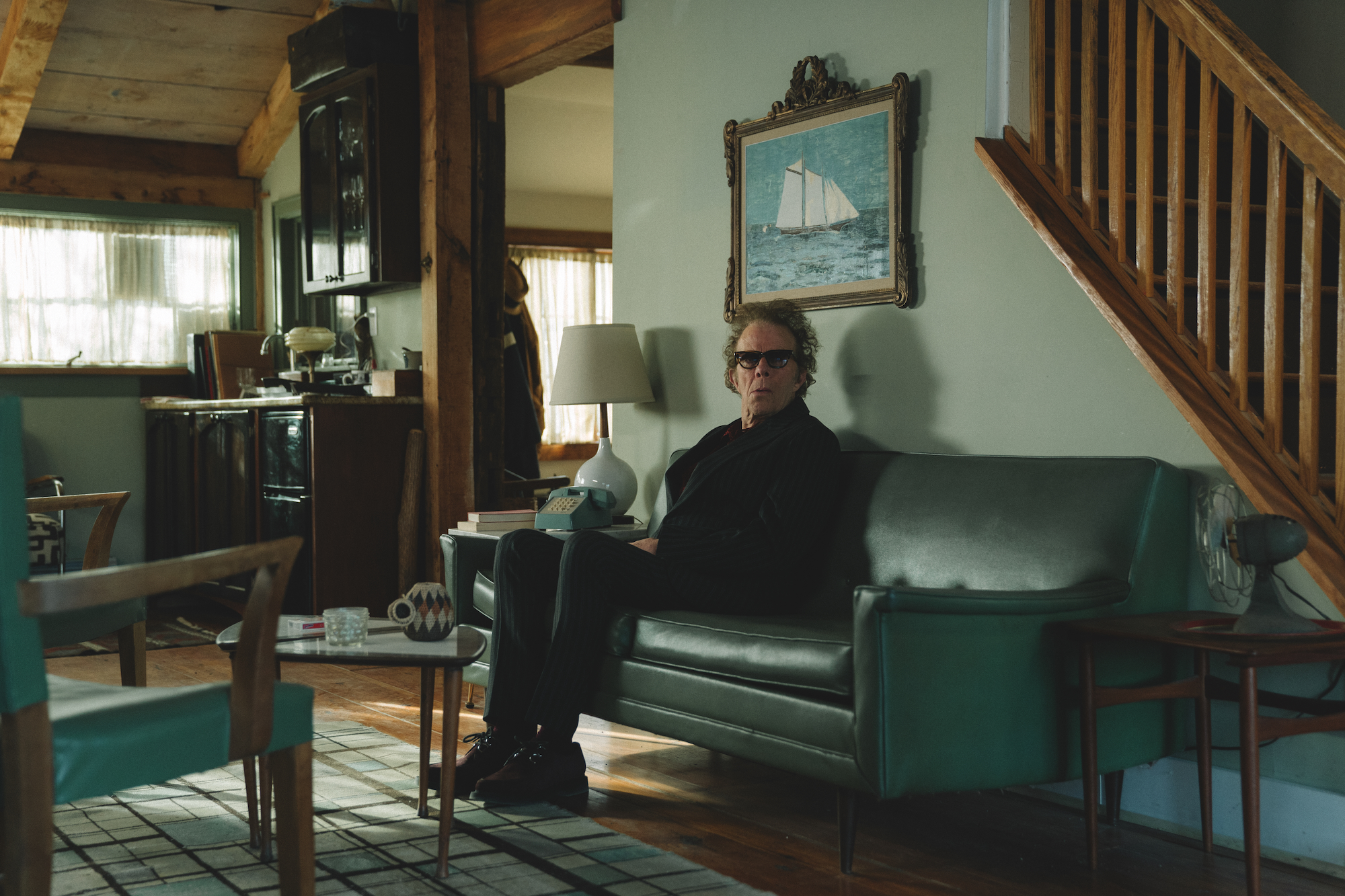 Arvio: Jim Jarmuschin tragikoominen perhesuhdekuvaus ruokkii mielikuvitusta pienillä eleillä – Tom Waits tekee nappiroolin