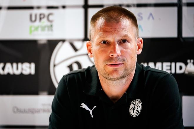 Jussi Nuorela on valittu tällä kaudella kaksi kertaa jalkapalloliigan kuukauden valmentajaksi.