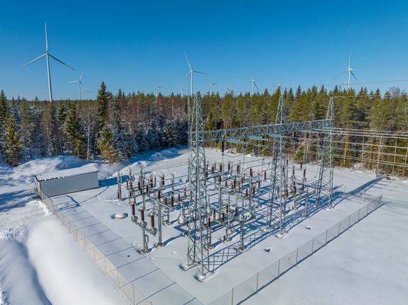Hitachi Energy varmistaa Mutkalammen tuulivoima-alueen verkkoliitynnän luotettavuuden