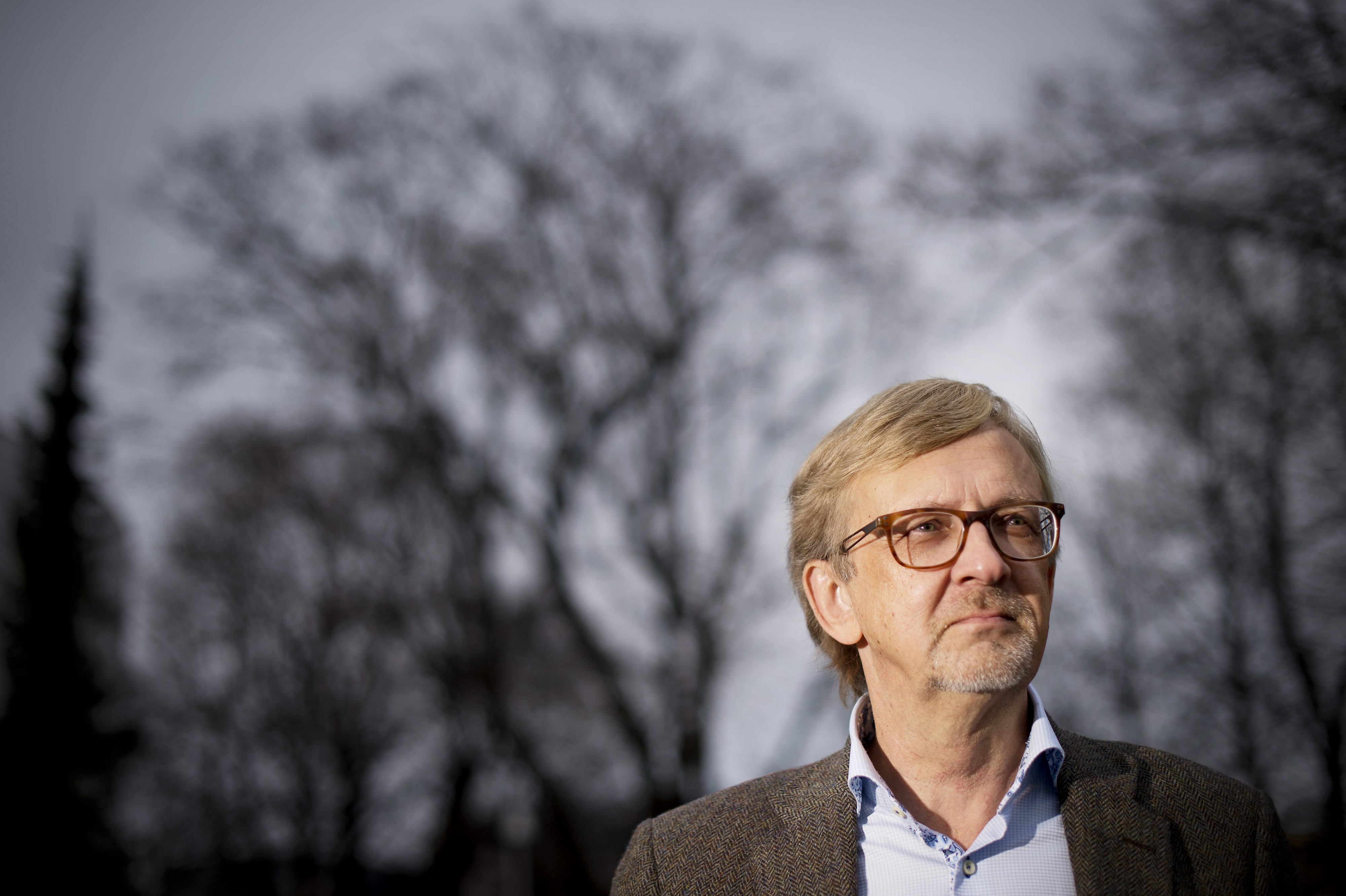 Tampereen yliopiston valtio-opin professori Ilkka Ruostetsaari arvioi, että irtisanomislaista syntynyt konflikti sataa vasemmistopuolueiden laariin. Arkistokuva.