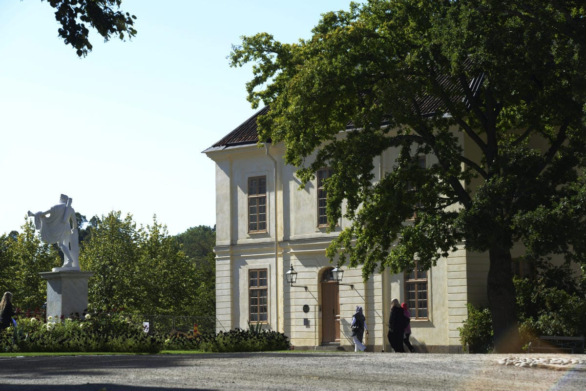 Ruotsin turvallisuuspoliisia Säpoa on informoitu tapauksesta. Drottningholmin linna arkistokuvassa. Lehtikuva / Sari Gustafsson