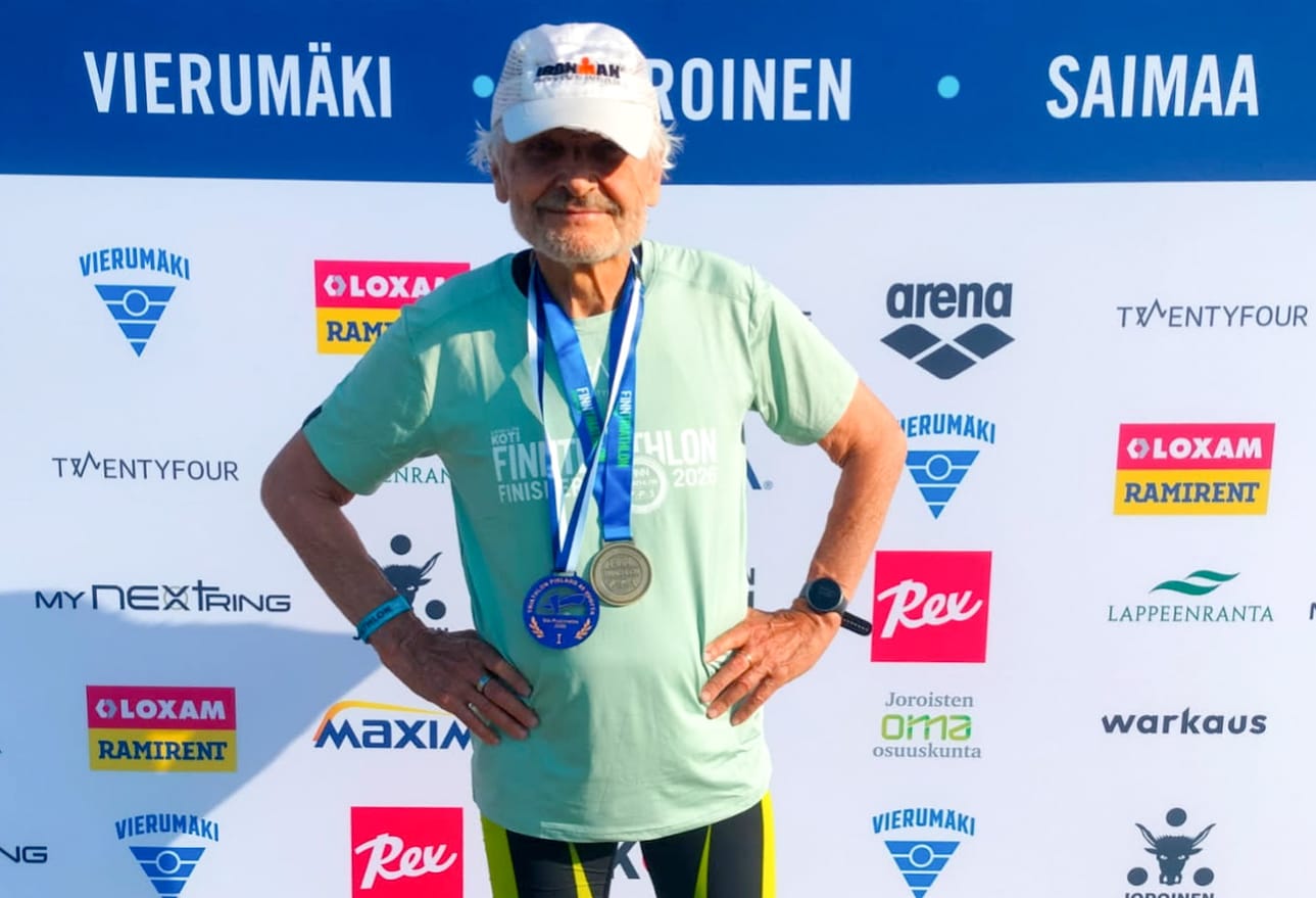 Kuortanelainen Tuomo Hirvonen kisasi trathlonissa SM-kultaa. Pikamatkalla kuukautta aiemmin hän sijoittui toiseksi.