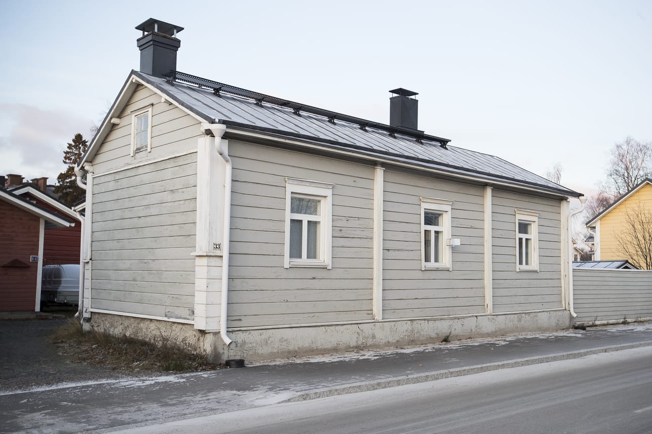 Seitsemättä jouluikkunaa voi ihailla 1800-luvulla rakennetussa talossa osoitteessa Reiponkatu 33.