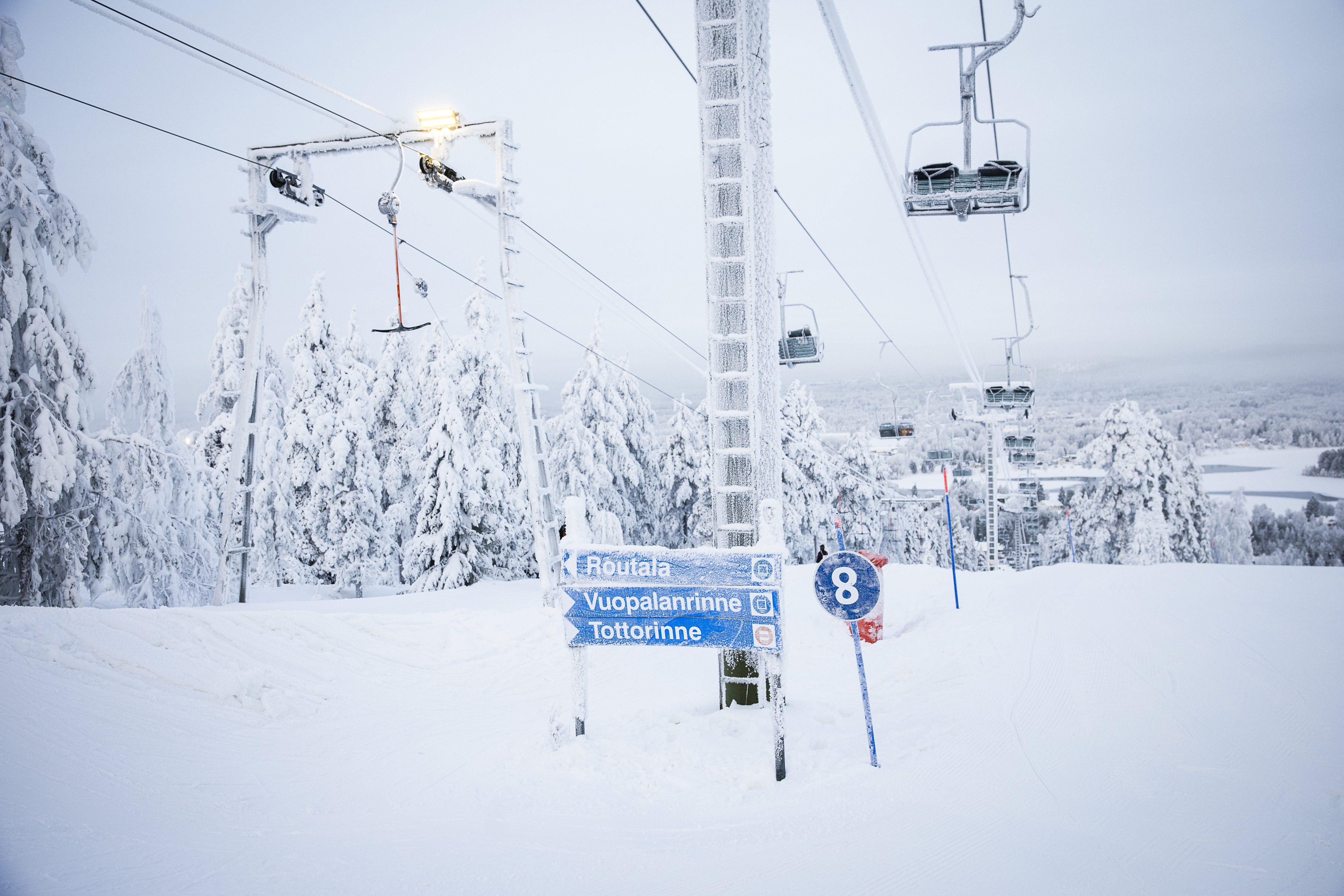 IS: Ounasvaaran lasketteluonnettomuudessa loukkaantunut lapsi kuoli – hiihtokeskusten on mahdotonta valvoa rinteiden ulkopuolella laskemista