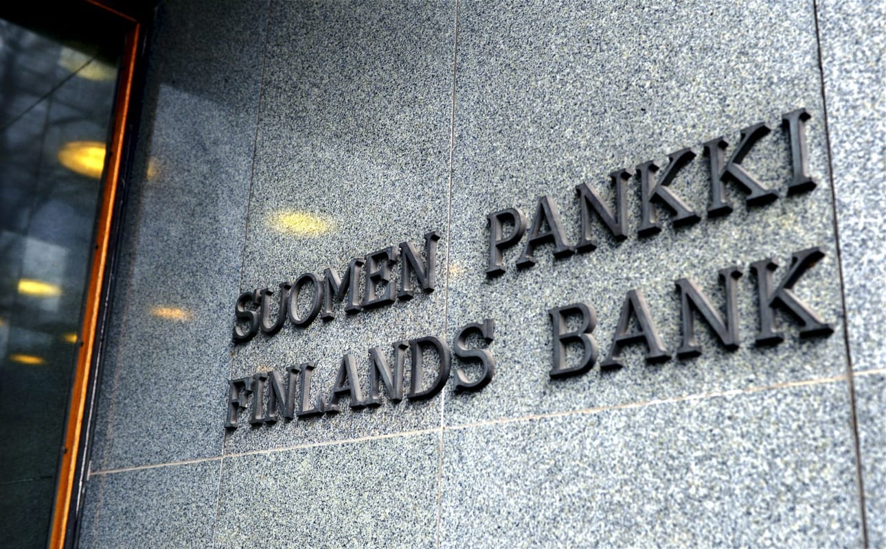 Suomen Pankki laskee arviotaan Suomen ensi vuoden talouskasvusta. Suomen Pankin väliennusteen mukaan Suomen talous kasvaa ensi vuonna vain 0,2 prosenttia. LEHTIKUVA / EMMI KORHONEN