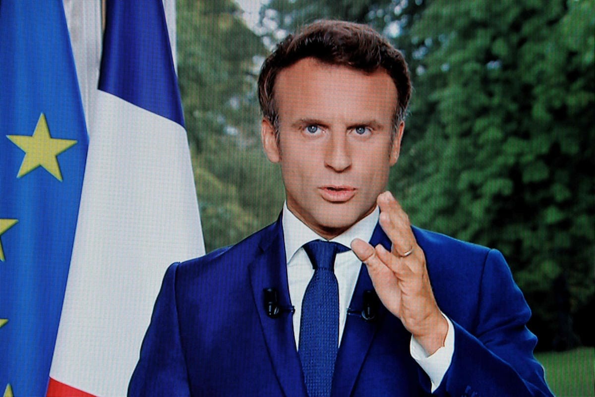 Macronin allekirjoitettua hyväksyvät asiakirjat kaikkiaan jo 23 maata on ratifioinut Suomen ja Ruotsin Nato-jäsenyyden LEHTIKUVA/AFP