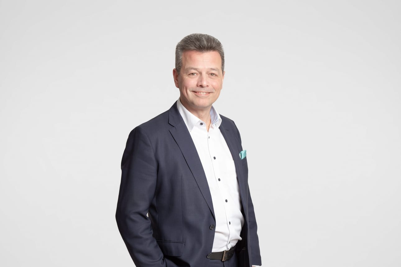 Karri Alameri siirtyy Säästöpankkiliitosta OmaSp:n toimitusjohtajaksi.