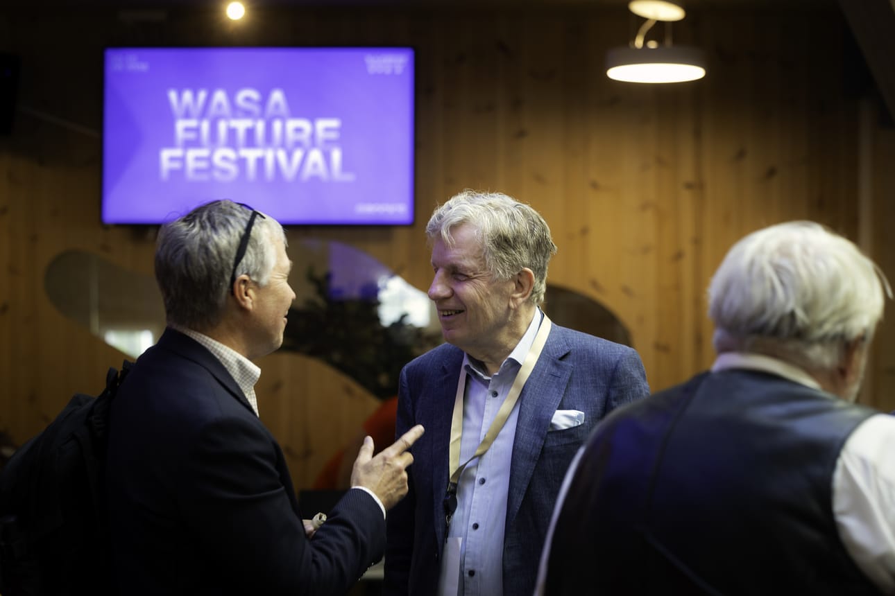 Entinen pääministeri Esko Aho tiivisti Vaasassa, mitkä asiat politiikassa jarruttavat Suomen talouskasvun edistämistä.