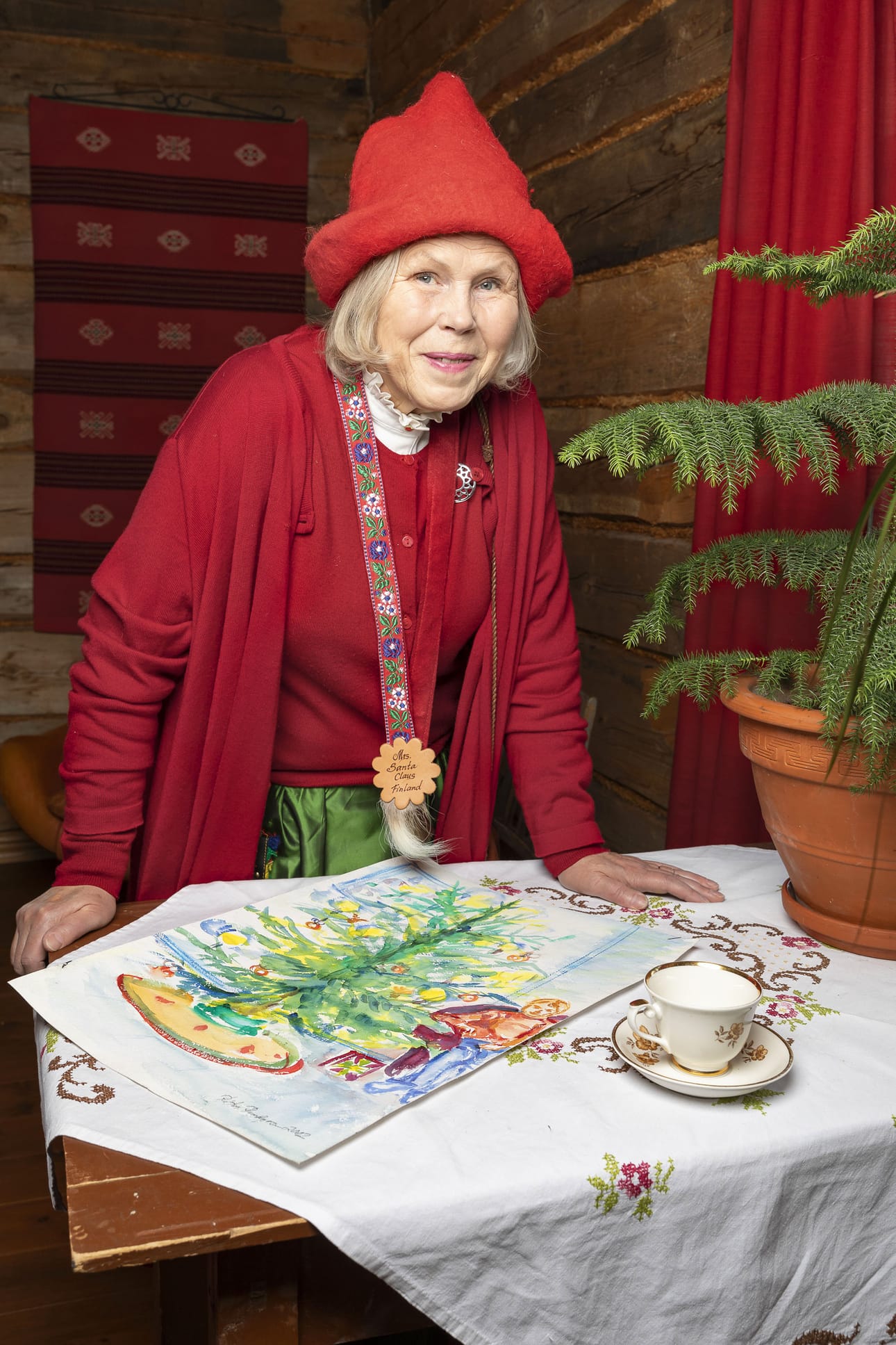 Ritva Rundgrenin luoma ja toteuttama Mrs Santa Claus Finland -brändi nojaa vahvasti suomalaisuuteen.