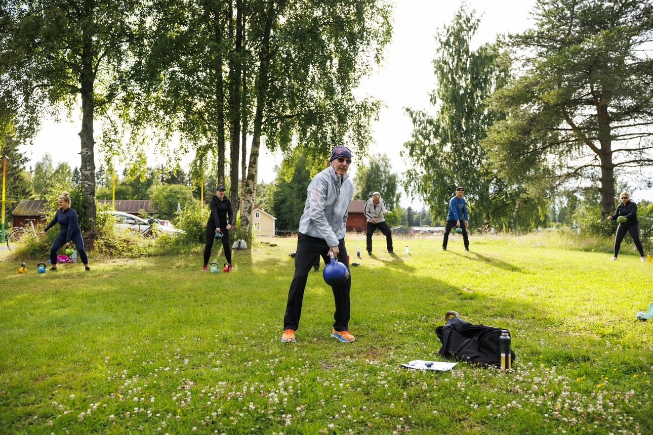 Tiaisen liikuntatunneille on kolmen euron osallistumismaksu Mobilepayn kautta.