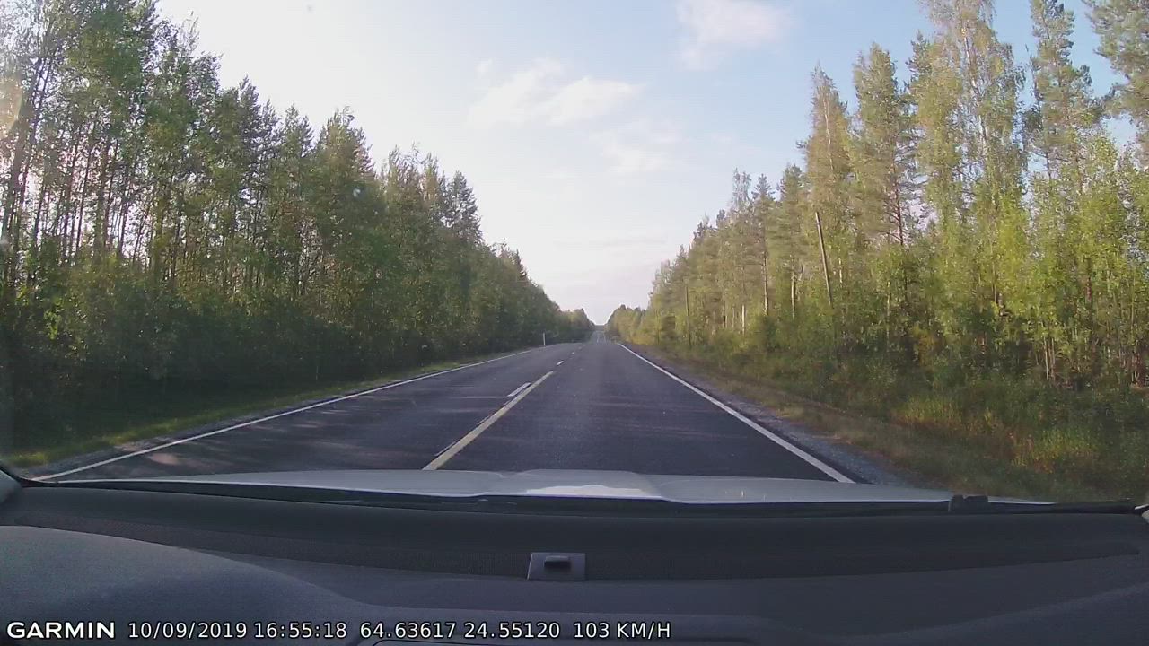 Hirvivaaran merkki oikeassa paikassa