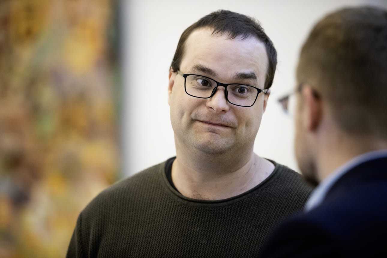 Samuli Äijälä luopuu kaupungin luottamustehtävistä Raahessa.