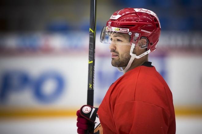 Andrew Kozek täydentää Sportin hyökkäystä.