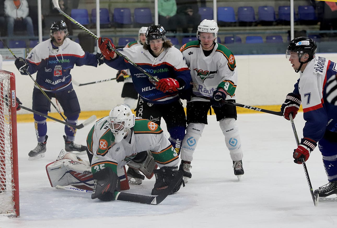 Raahe-Kiekon paras paikka puhkaista maalinteon nollasaldo oli toisessa erässä Teemu Vääräkoskella.