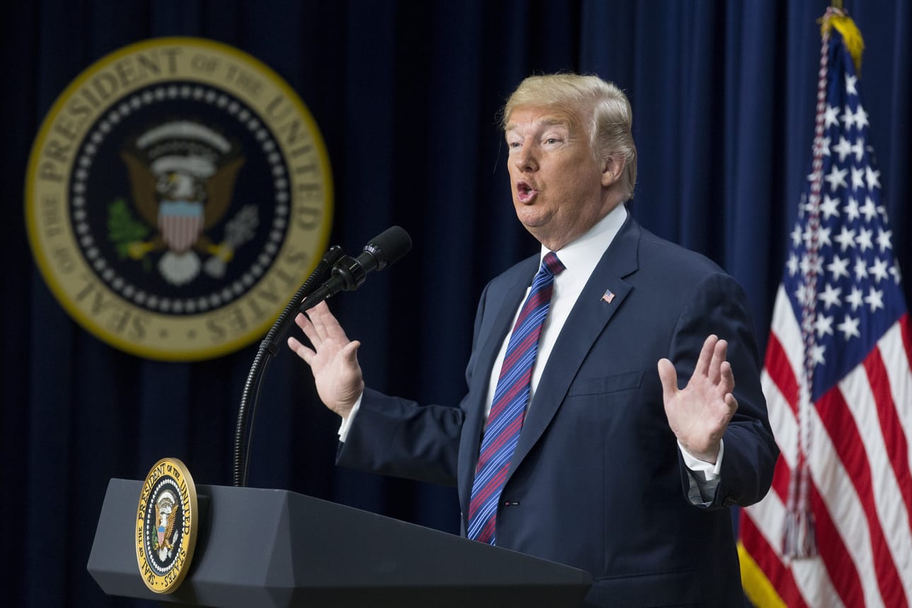 Yhdysvaltain presidentti Donald Trump ilmoitti korottavansa Yhdysvaltoihin tuotavan teräksen ja alumiinin tulleja aiemmin keväällä. Perjantaina Yhdysvaltojen kauppaministeri ilmoitti laajentavansa terästullit koskemaan myös Euroopan unionia.