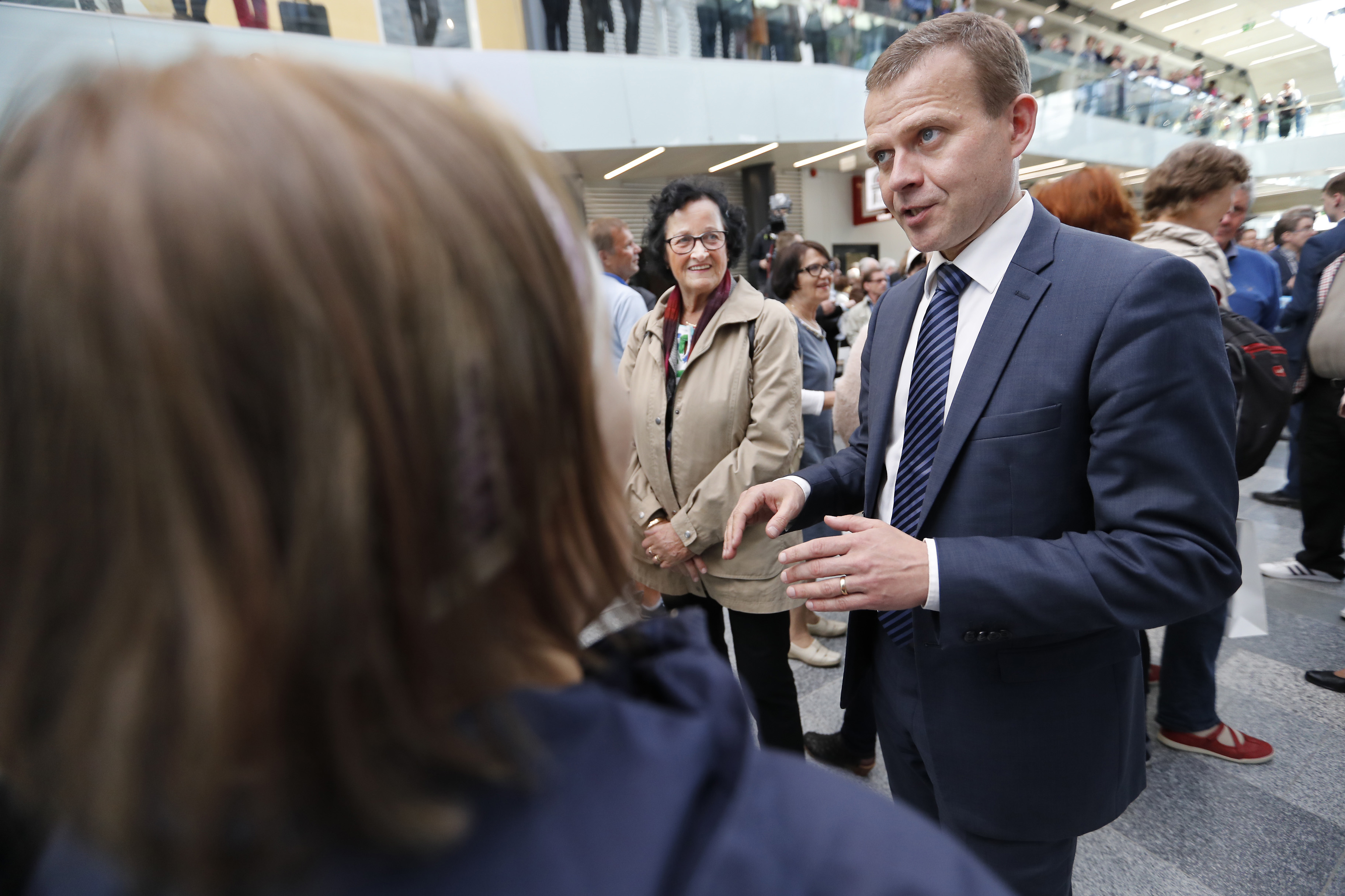 Petteri Orpo osallistui Kauppakeskus Valkeassa perjantaina pidettyyn kokoomuksen puheenjohtajatenttiin.