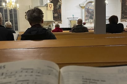 Ekumeeninen ilta Oulaisten kirkossa ensi viikolla – Oulaistelaislähtöinen ortodoksikanttori Leena Lomu mukana