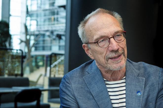 RKP:n Nils Torvalds tienasi Suomen europarlamentaarikoista kolmanneksi eniten.