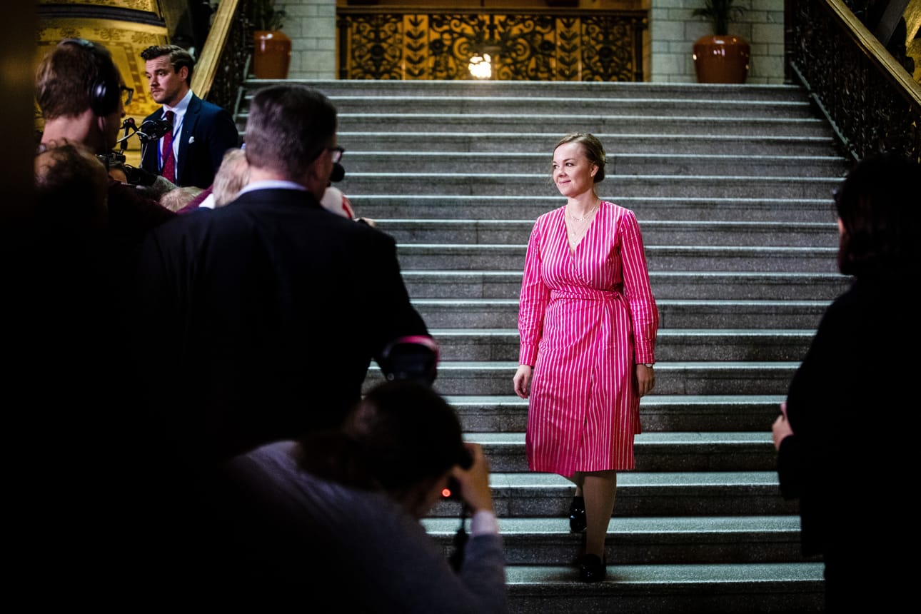 Valtiovarainministeri Katri Kulmuni on arvioinut, että julkisen talouden velka voi kasvaa tänä vuonna yli 20 miljardia euroa.