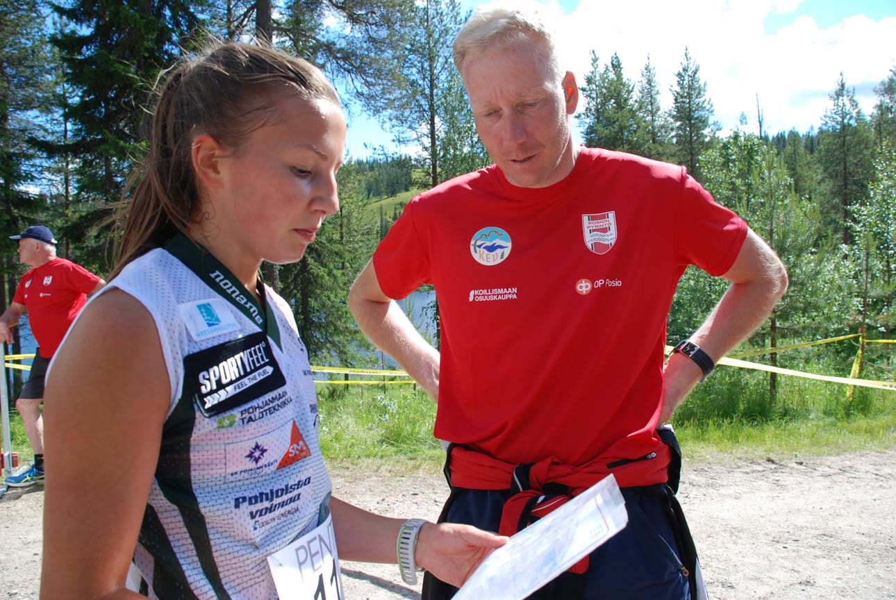 Koillismaan Rastipäivät suunnistetaan Posiolla ja Kuusamossa heinäkuussa. Kuvassa Anna Haataja ja Esa Mursu Posiolla viime kesänä.