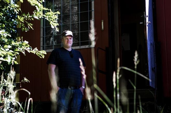 Vastuukouluttaja Teemu Holma on jo keskiviikkona matkalla sukeltamaan slovenialaiselle alppijärvelle. KUVA: OUTI NEUVONEN