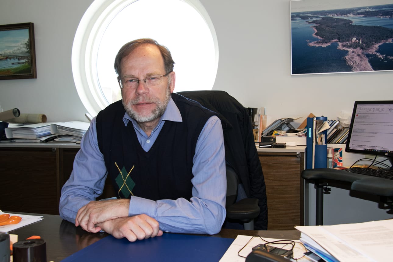 Kaskisten sataman toimitusjohtaja Patrik Hellmanin mukaan sataman putoaminen pois Euroopan TEN-T-satamaverkostosta vaikuttaisi koko Suupohjan seudun väyläinvestointeihin jatkossa.