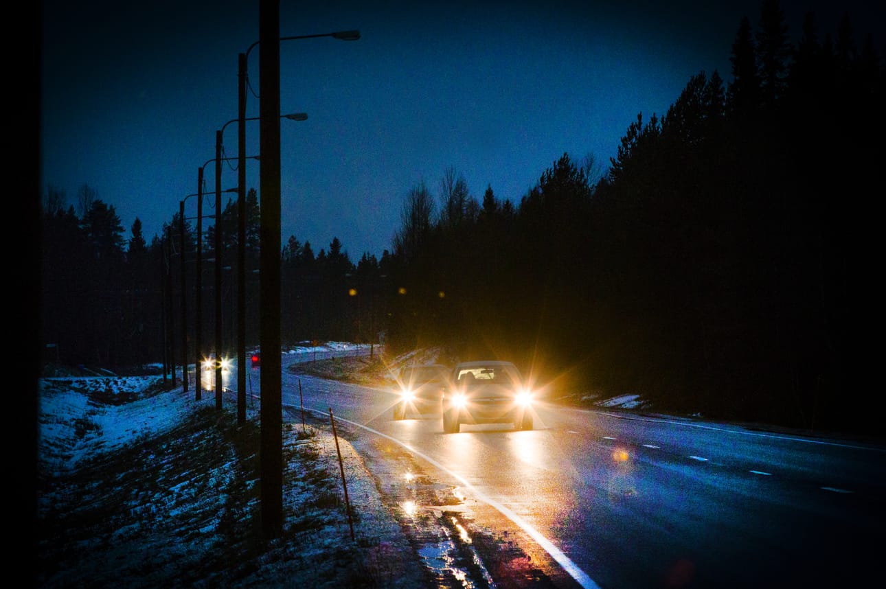 Onnettomuus tapahtui Rovaniemellä pimeään vuodenaikaan.