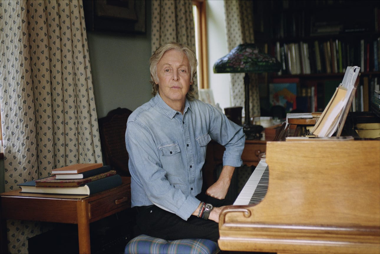 Paul McCartney kotonaan tyttärensä kuvaamana vuonna 2020.