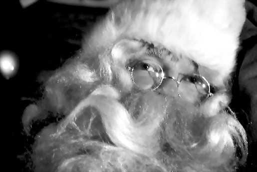 Kohupukki. Saariselän joulupukki joutui mediakohun kohteeksi.